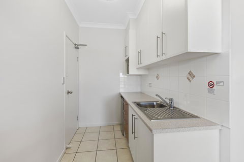 La Vida On Anzac - eAccommodation 32
