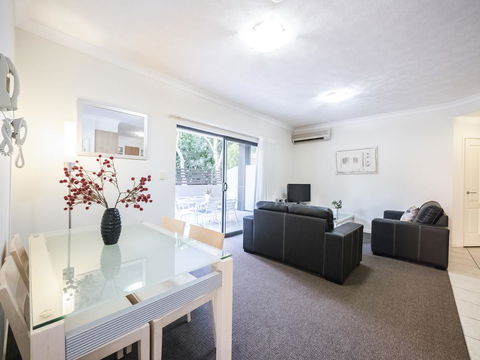 La Vida On Anzac - eAccommodation 39