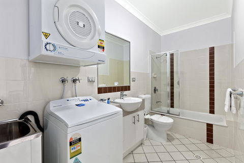 La Vida On Anzac - eAccommodation 30