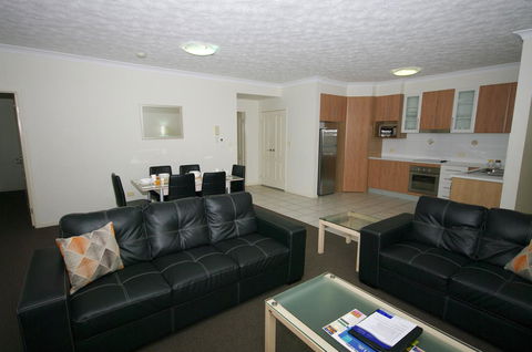 La Vida On Anzac - eAccommodation 9