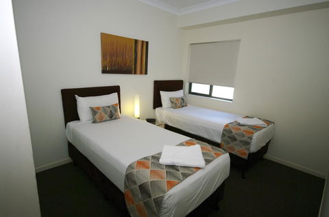 La Vida On Anzac - eAccommodation 8