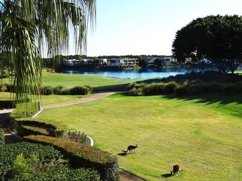 Waterfront Resort Villa With Buggy - eAccommodation 3