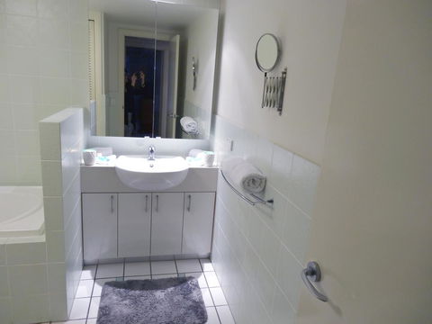 Waterfront Resort Villa With Buggy - eAccommodation 13