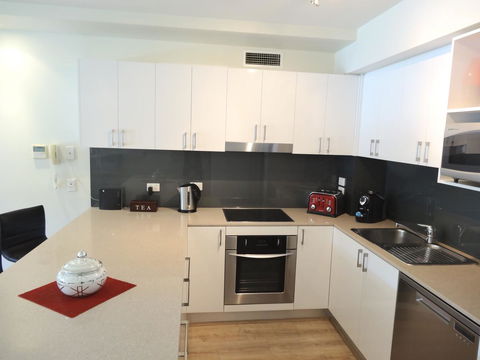 Waterfront Resort Villa With Buggy - eAccommodation 7