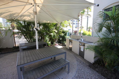 Aruba Beach Resort - eAccommodation 11