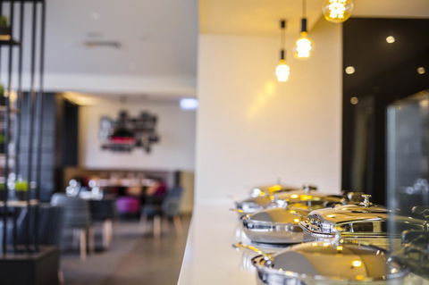 Voco Brisbane City Centre, An IHG Hotel - eAccommodation 4