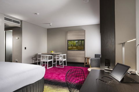 Voco Brisbane City Centre, An IHG Hotel - eAccommodation 19