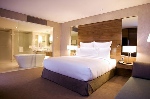 Hilton Brisbane - eAccommodation 7