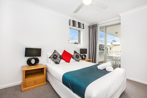 Bridgewater Terraces - eAccommodation 22