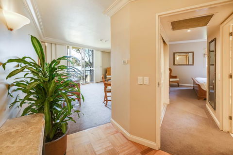 InterContinental Sanctuary Cove Resort, An IHG Hotel - eAccommodation 21