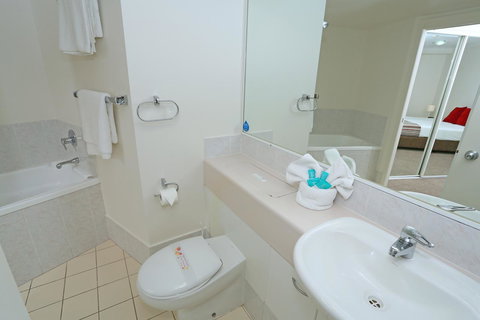 Neptune Resort - eAccommodation 37