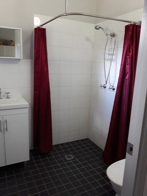 Speewah Country Tavern - eAccommodation 17