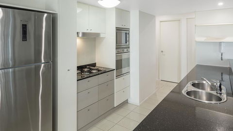 Oaks Brisbane On Felix Suites - eAccommodation 4