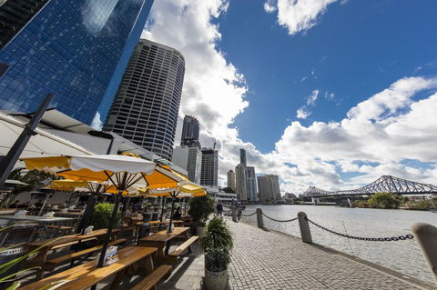 Oaks Brisbane On Felix Suites - eAccommodation 24