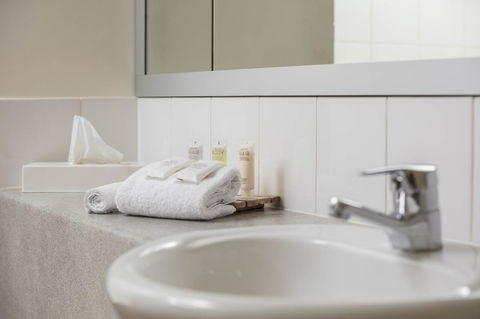 Hotel Indigo Brisbane City Centre, An IHG Hotel - eAccommodation 2