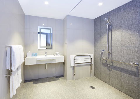 Holiday Inn Express Brisbane Central, An IHG Hotel - eAccommodation 15