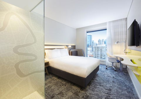 Holiday Inn Express Brisbane Central, An IHG Hotel - eAccommodation 3
