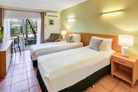 Coral Tree Inn - eAccommodation 11