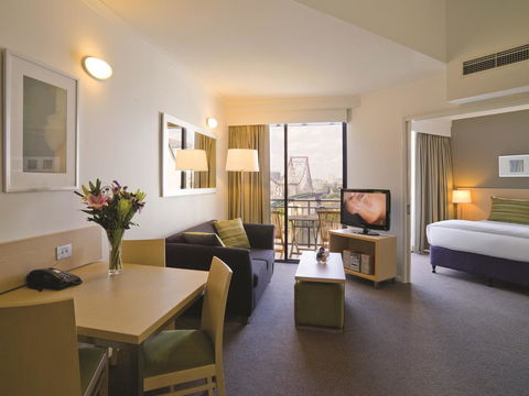 Oakwood Hotel & Apartments Brisbane - eAccommodation 5