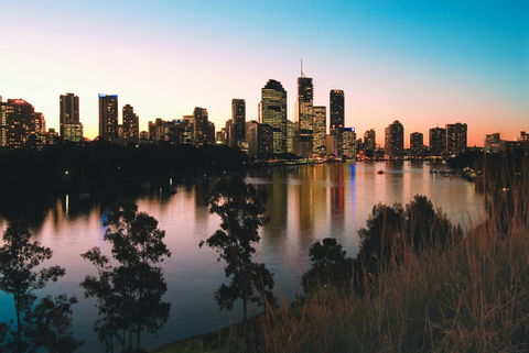 Oaks Brisbane River City Suites - eAccommodation 14