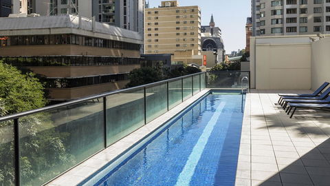 Oaks Brisbane River City Suites - eAccommodation 2