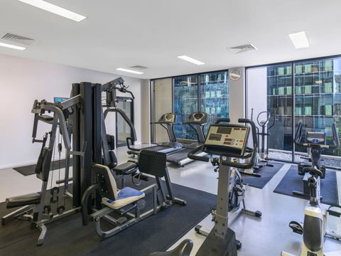 Oaks Brisbane River City Suites - eAccommodation 17