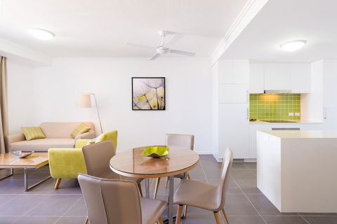Pacific Sands Apartments Mackay - eAccommodation 3