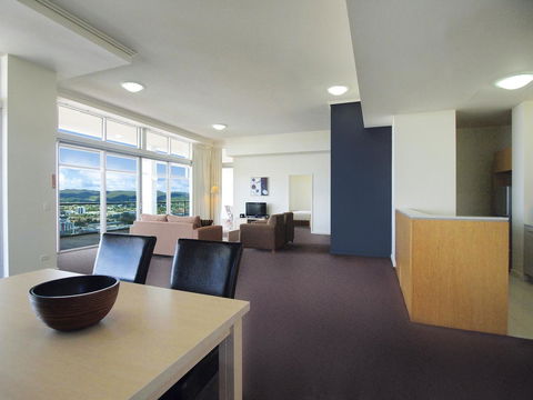 Oaks Brisbane Casino Tower Suites - eAccommodation 17