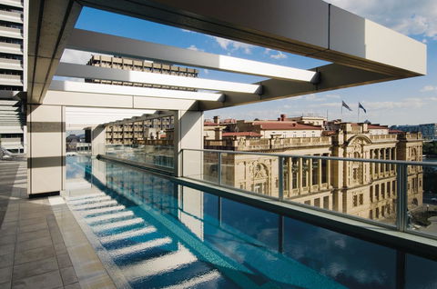 Oaks Brisbane Casino Tower Suites - eAccommodation 2