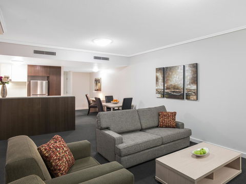 Oaks Brisbane Casino Tower Suites - eAccommodation 21