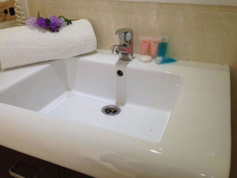 Novena Palms Motel - eAccommodation 1