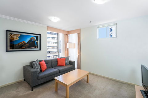 Mantra On Mary - eAccommodation 25