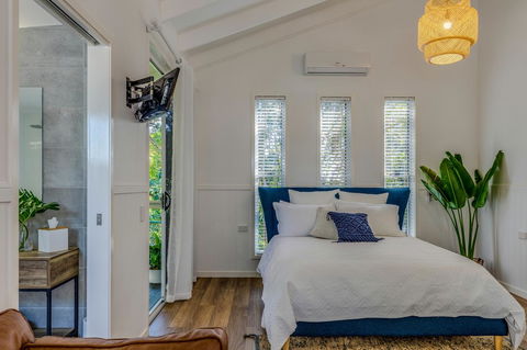 Hampton Estate Wines - eAccommodation 0