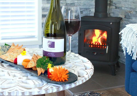 Hampton Estate Wines - eAccommodation 6