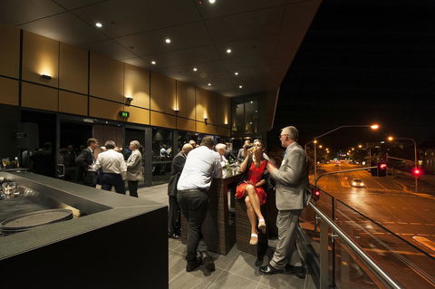 Hotel Grand Chancellor Brisbane - eAccommodation 12
