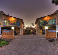Coolum Beach Getaway Resort - eAccommodation