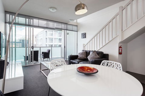 Oxygen Apartments - eAccommodation 13