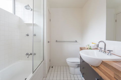 Oxygen Apartments - eAccommodation 24
