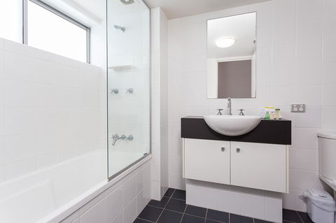 Oxygen Apartments - eAccommodation 12