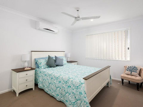 Briz Stays - Whites Road - eAccommodation 12