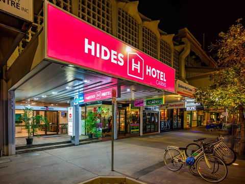Hides Hotel - eAccommodation 24