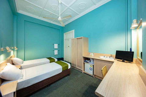 Hides Hotel - eAccommodation 17