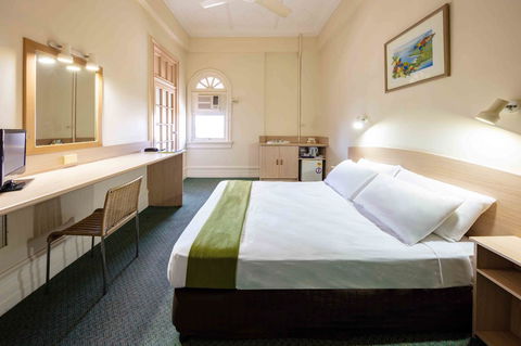 Hides Hotel - eAccommodation 16