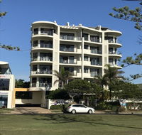 Meridian Alex Beach Apartments - eAccommodation