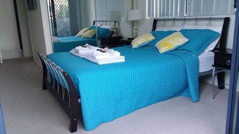 Sutton's Beach Unit - eAccommodation 8