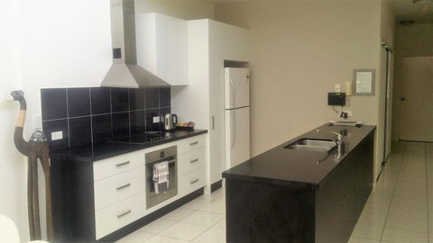 Sutton's Beach Unit - eAccommodation 1