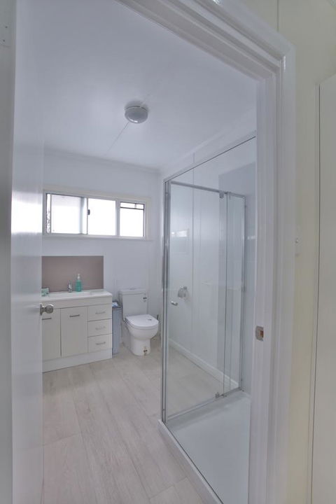 Pale Pacific Holiday Units - eAccommodation 31