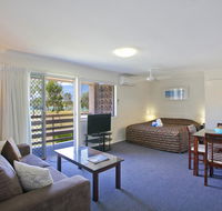 Regency Waterfront Noosa - eAccommodation