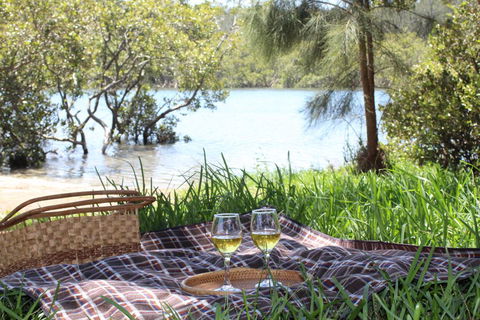 Waters Edge - eAccommodation 1