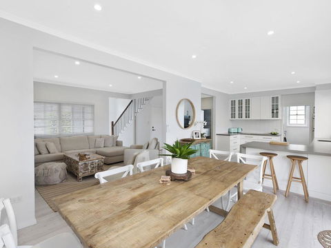 Waterview Beach House - eAccommodation 3